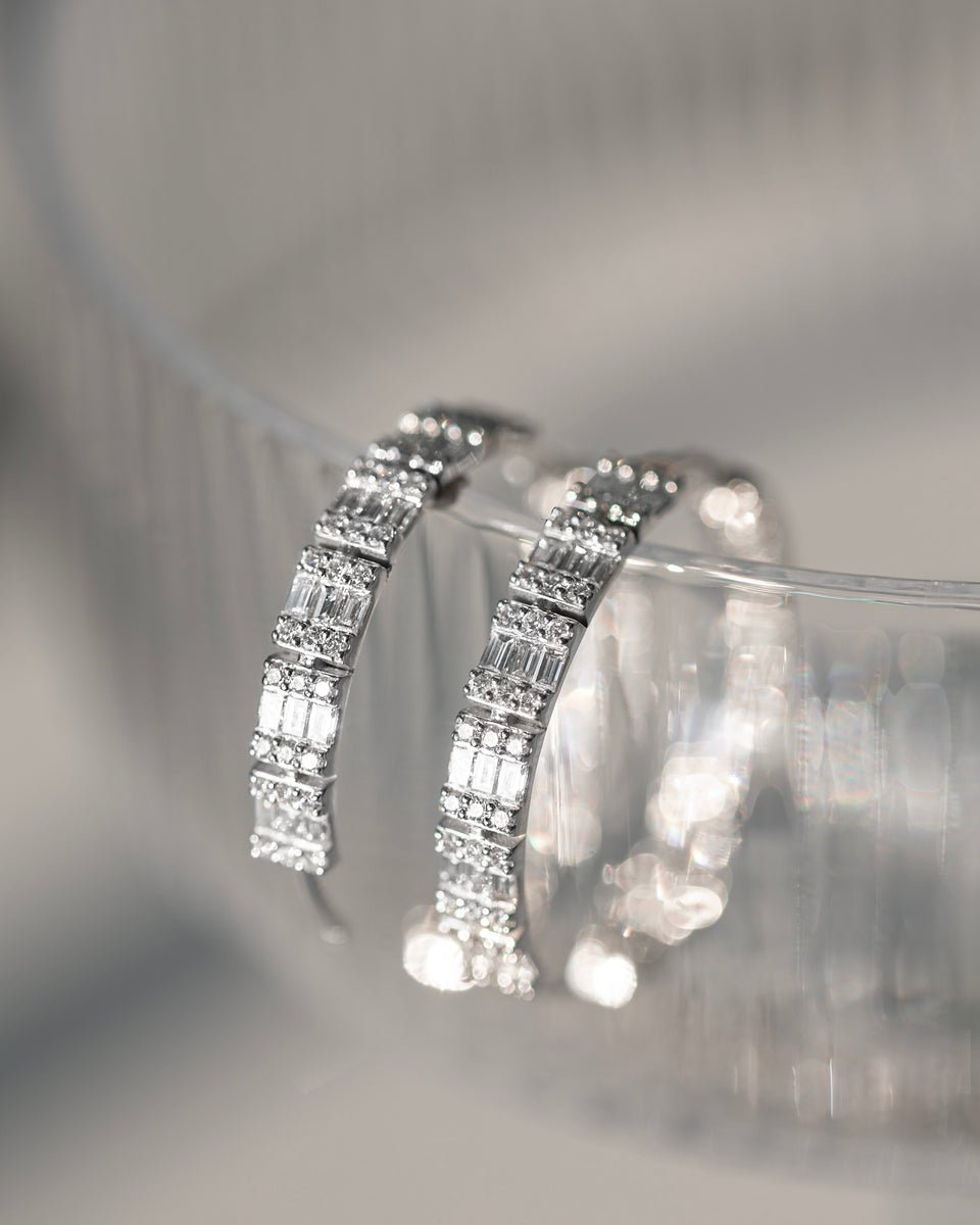 【CUYANA】☆お洒落☆ Celestia Hoop Earrings Celestia Hoop Earrings – Cuyana